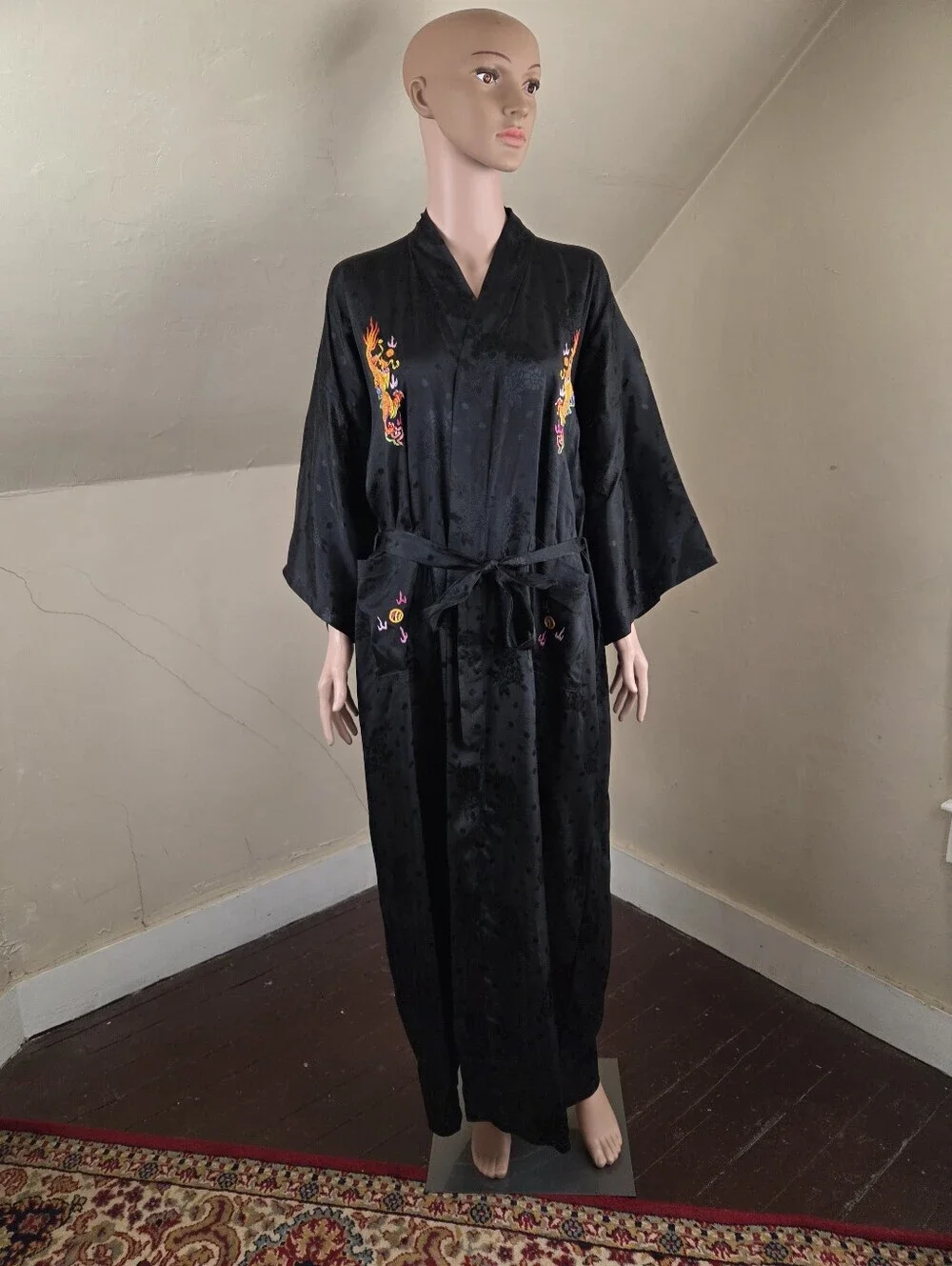 Golden Bee‎ Black Dragon Embroidered Rayon Kimono Robe Sz L Floral Jacquard Long